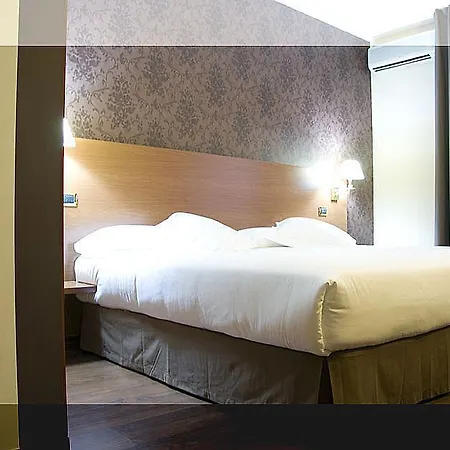 Oca Ipanema Hotell 3*